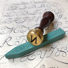 Charger l'image dans la galerie, Sealing stamp Initial / シーリングスタンプ イニシャル / Cachet de cire initiale