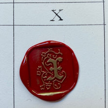Charger l'image dans la galerie, Sealing stamp Initial / シーリングスタンプ イニシャル / Cachet de cire initiale