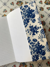 Charger l&#39;image dans la galerie, Refillable cloth cover notebook  / レフィル布カバーノート / Carnet rechargeable à couverture en tissu
