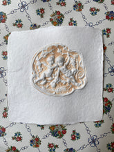 Charger l&#39;image dans la galerie, Italian handmade paper art / イタリアンハンドメイド ペーパーアート / Art en papier fait main

