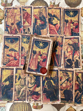 Charger l&#39;image dans la galerie, Old edition Italian tarot / 昔のイタリアンタロットカード復刻版 / Ancienne edition tarot Italien　
