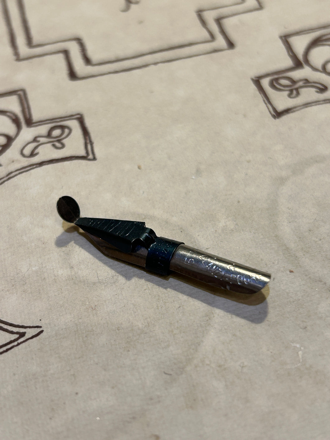 Nib / ペン先 / Plume  