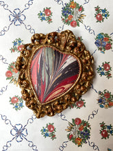 Charger l&#39;image dans la galerie, Marbled Paper Ex voto / Ex voto papier marbré
