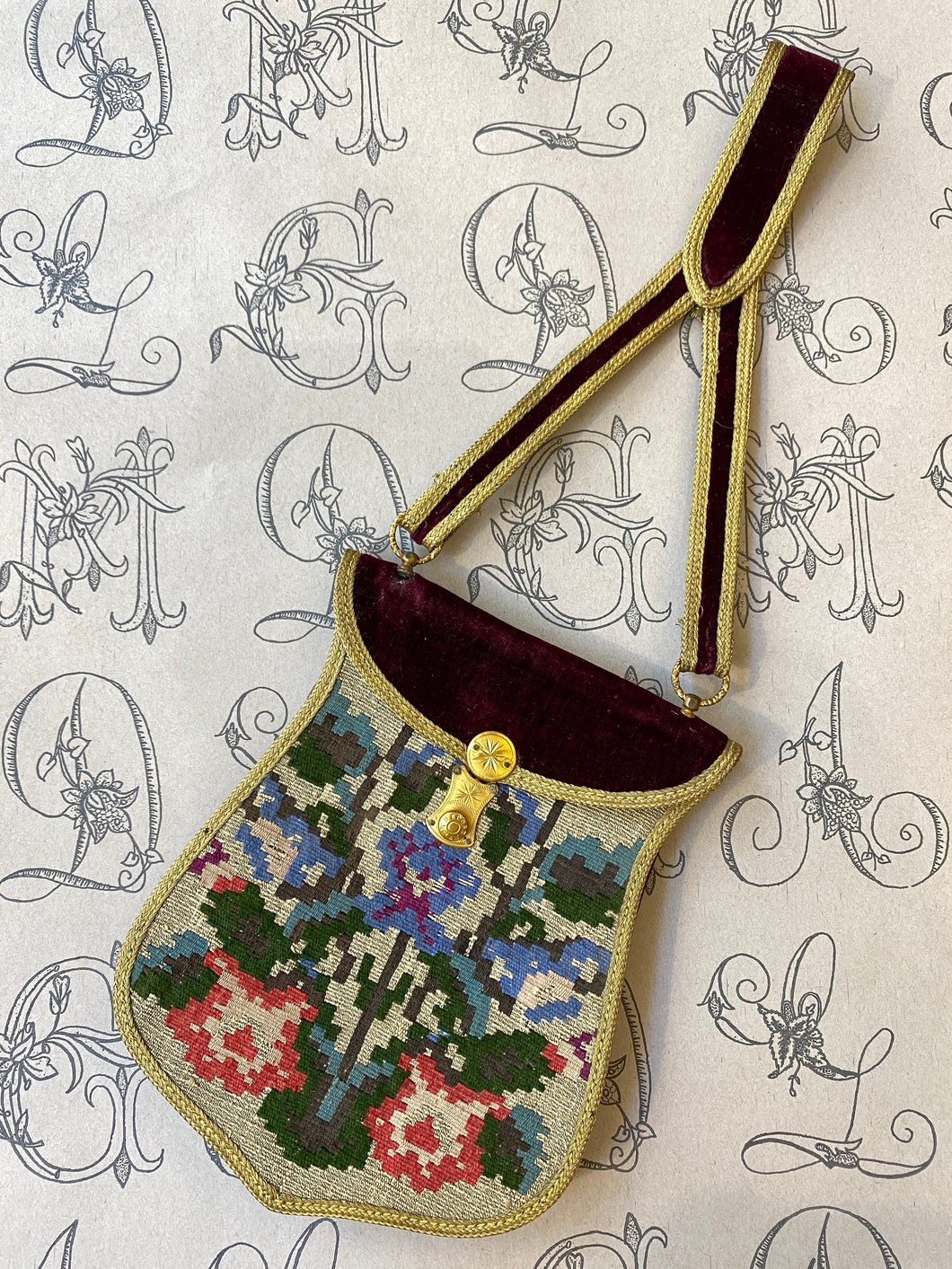 Antique handbag 1860 / 1860年代 ハンドバッグ / Porte monnaie de femme en tapisserie 1860