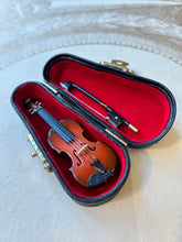 Charger l&#39;image dans la galerie, Mini violin / ミニ ヴァイオリン / Mini violon
