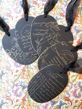 Charger l'image dans la galerie, 6 Tassels "Gold＆Black" / 6 タッセル ”ゴールド＆ブラック” / 6 Ornement à accrocher "Or＆Noir"
