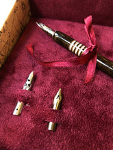 Charger l&#39;image dans la galerie, Calligraphy set / カリグラフィー セット / Set de calligraphie
