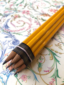 Set of 12 vintage pencils / ヴィンテージ 鉛筆12本セット / Set de 12 crayons vintage
