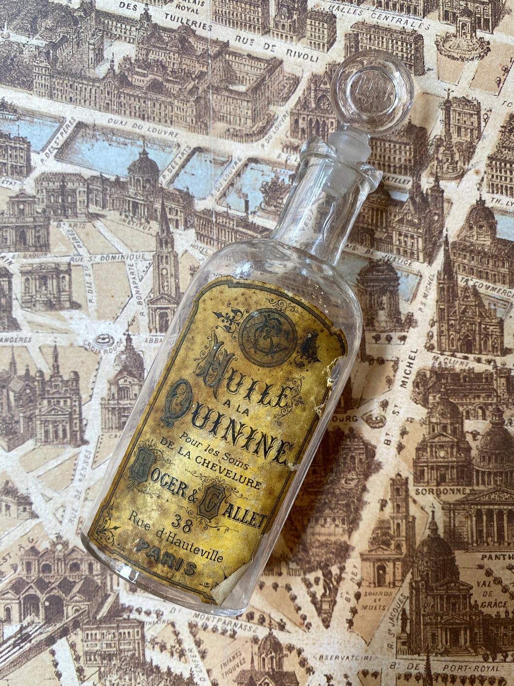 Antique small bottle / アンティーク小瓶 / Petite bouteille antique