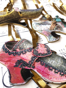 Tassels "Shoes" / タッセル ”シューズ” / Ornement à accrocher "Chaussures"