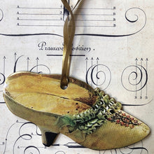 Charger l&#39;image dans la galerie, Tassels &quot;Shoes&quot; / タッセル ”シューズ” / Ornement à accrocher &quot;Chaussures&quot;

